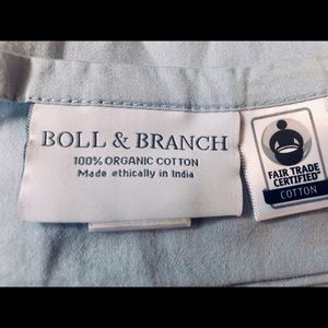 Boll and Branch, king size sheet set.